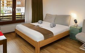 Apartment Pasadena-3 By Interhome